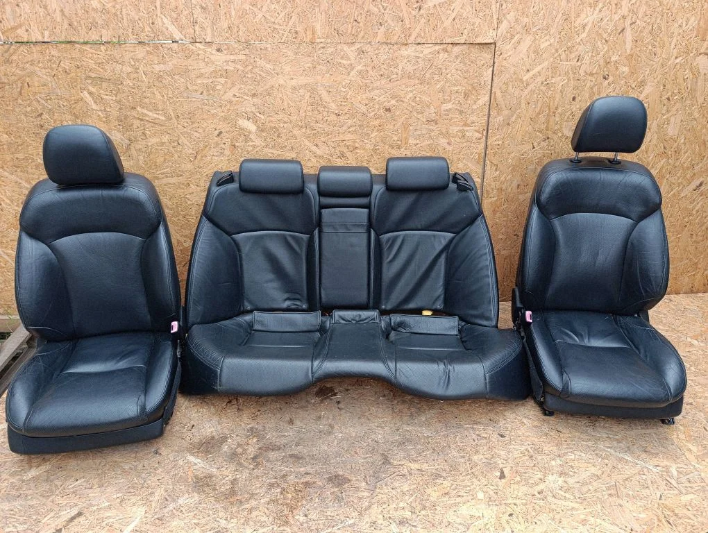 Seat set – Lexus IS 220D-250-350 (2006-2013)