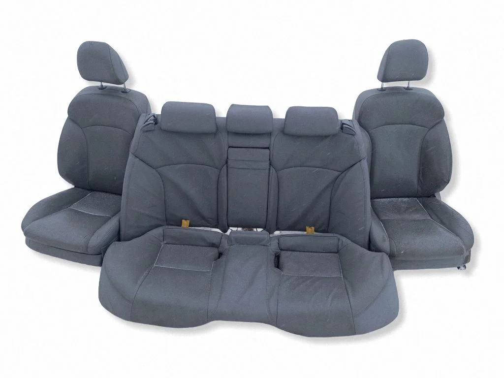 Seat set – Lexus IS 220D-250-350 (2006-2013)