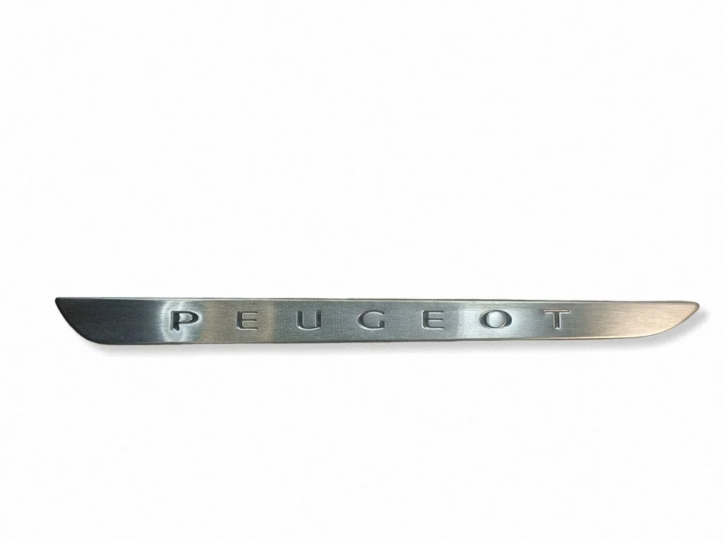 Front sill trim cover 9675541480
