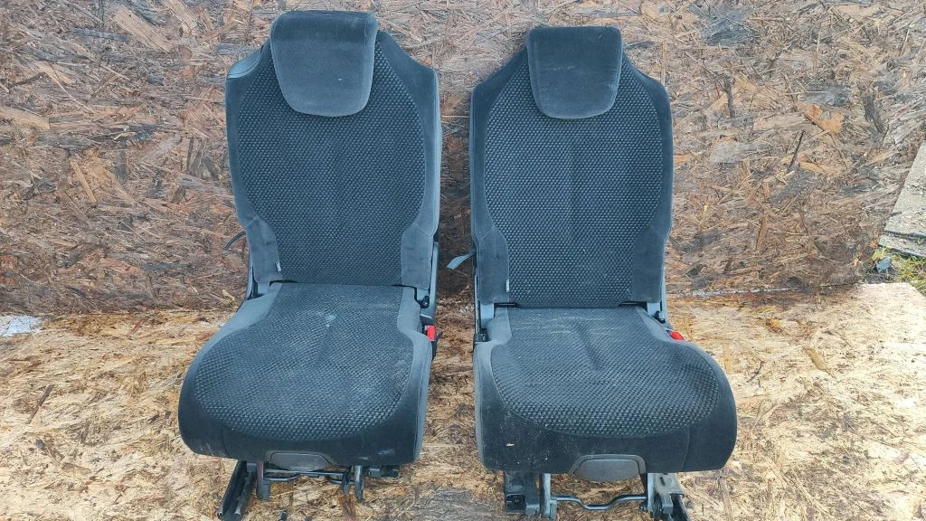 Second row seats – Citroen C4 I (2004-2010)
