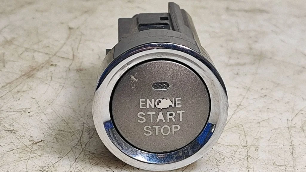 Engine start stop button switch – Lexus IS 220D-250-350 (2006-2013)