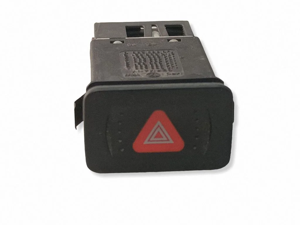 Hazard light switch 1J0953235A