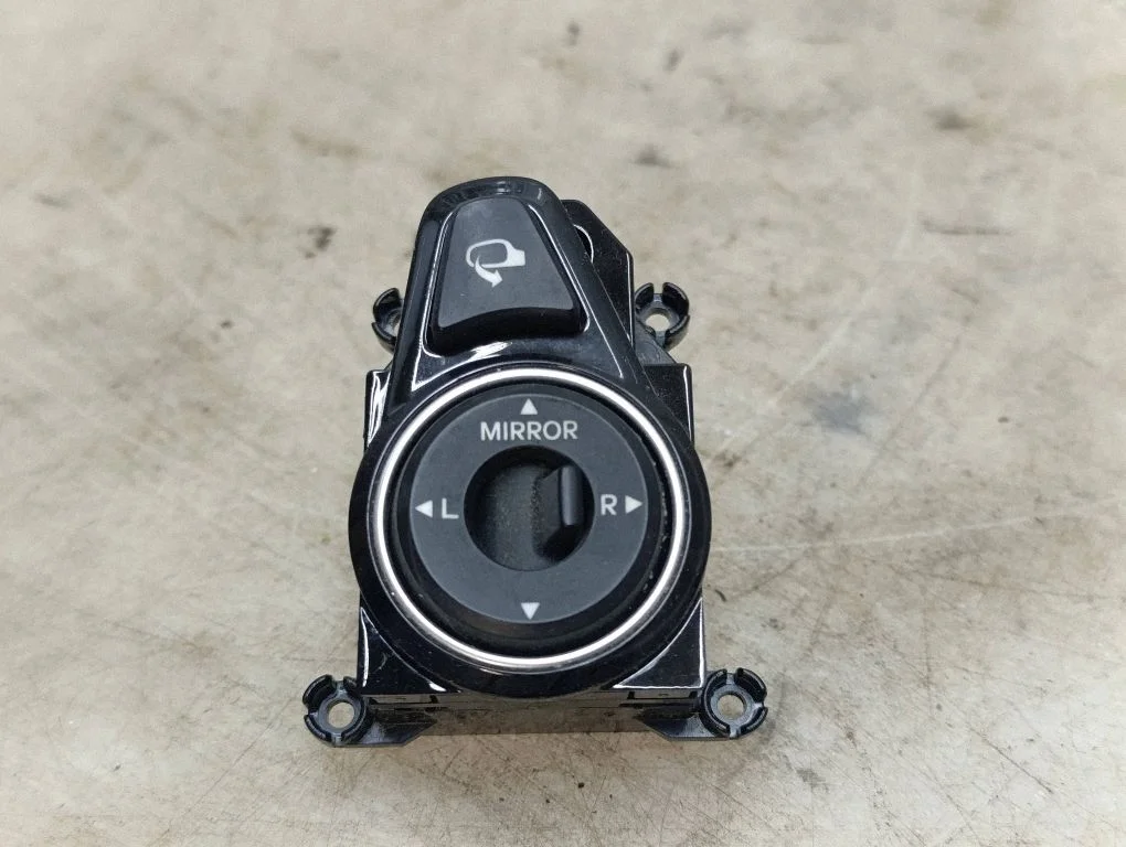 Wing mirror switch 39R4801230