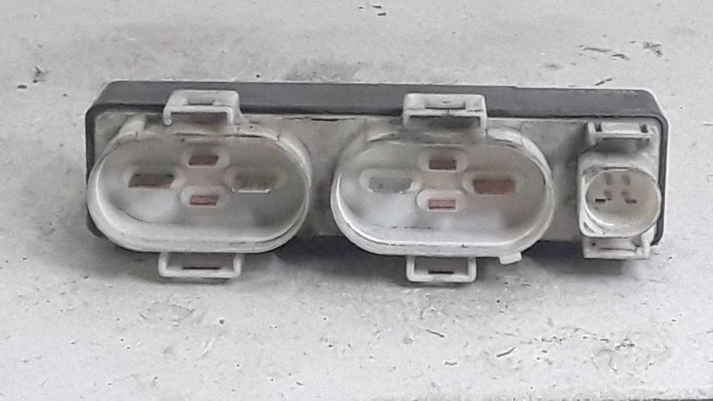Coolant fan relay – Volkswagen Sharan (1996-2000)