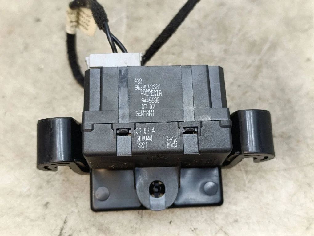 Seat heating relay – Citroen C4 I (2004-2010)