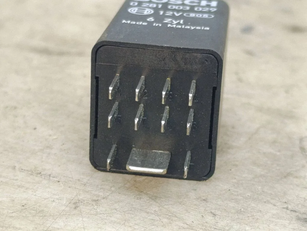 Glow plug pre-heat relay – Volkswagen Touareg I (2002-2010)
