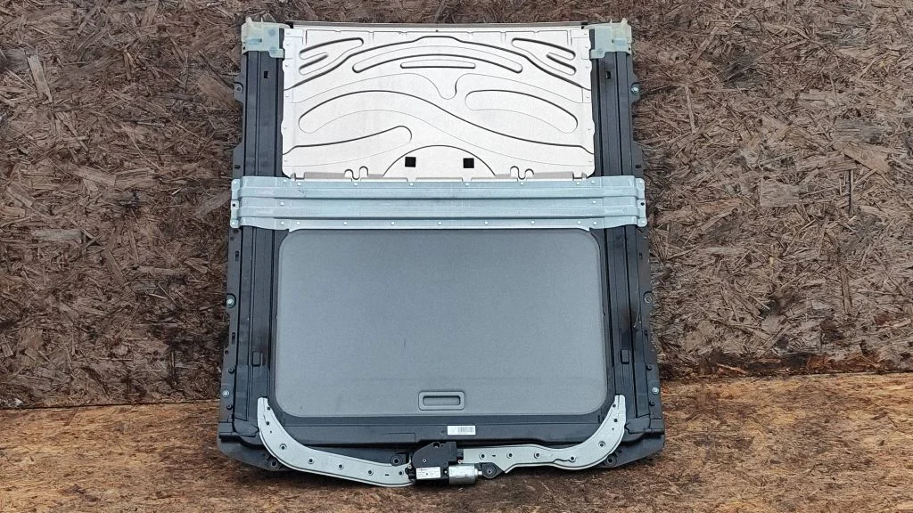 Sunroof set – BMW 1 Series E81 E87 (2004-2011)