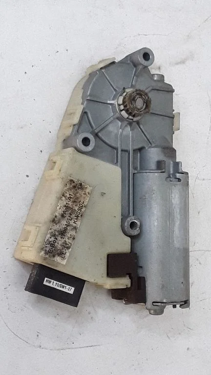Sunroof motor/actuator – Peugeot 307 (2001-2005)