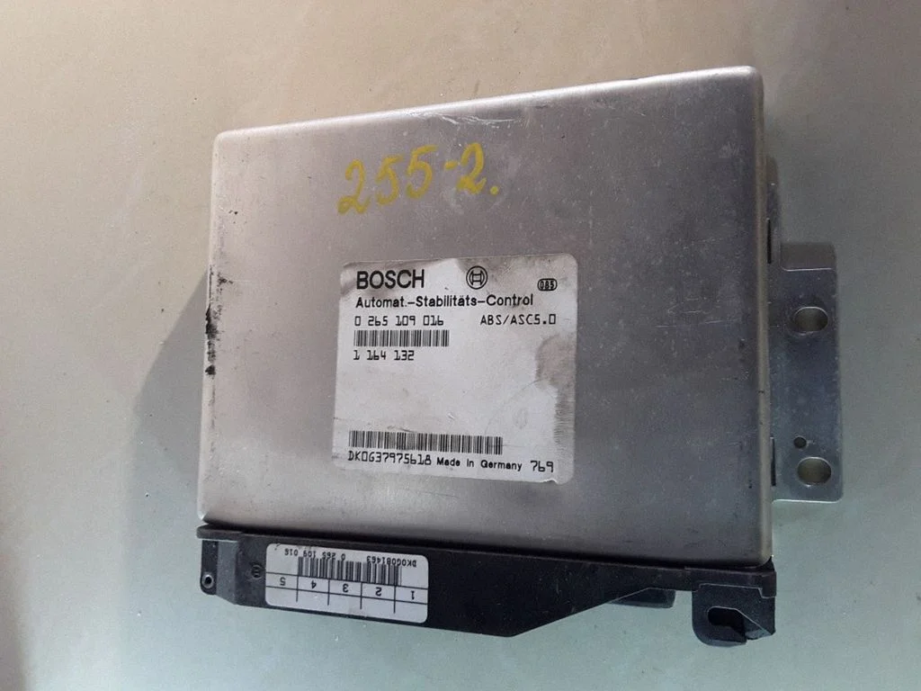 ABS-juhtplokk – BMW 5-seeria E39 (1996-2003)