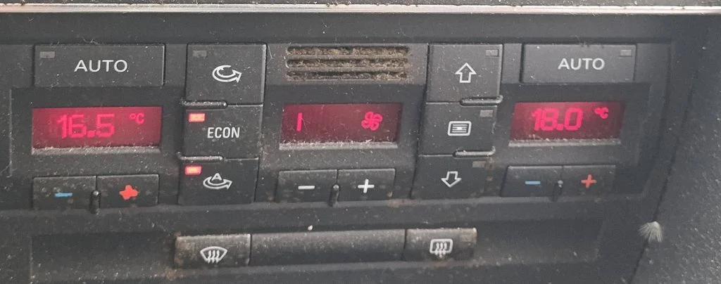 Climate control unit 8E0820043BQ