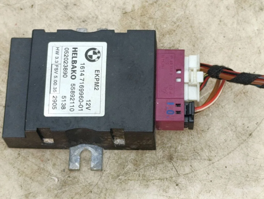 Fuel injection pump control unit/module – BMW 3 Series E90 E91 (2005-2012)