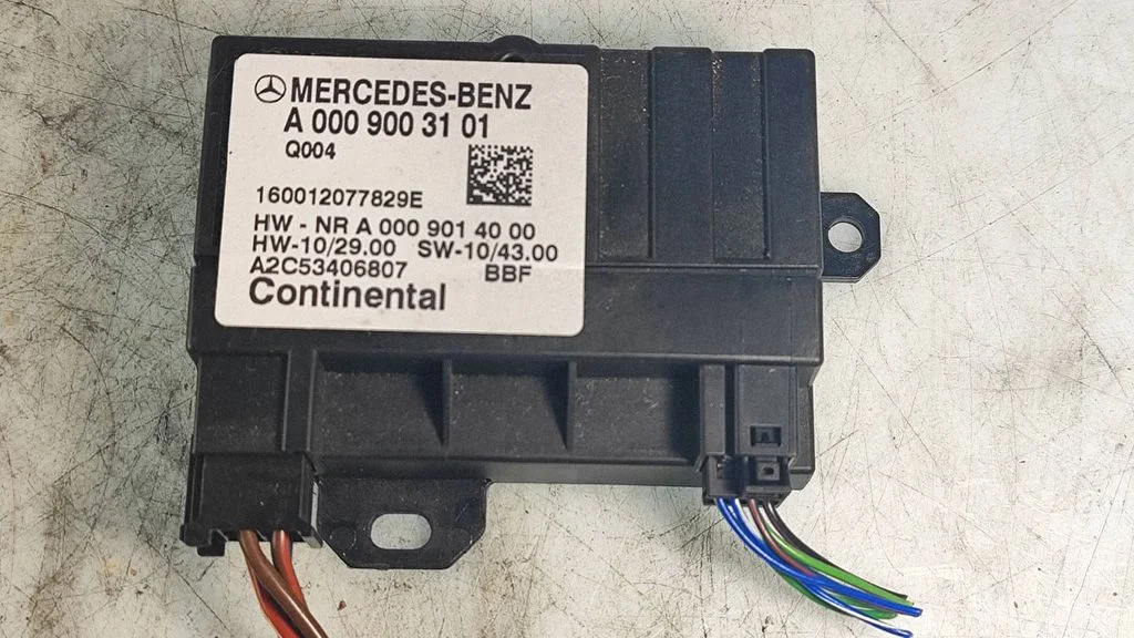 Fuel injection pump control unit/module – Mercedes-Benz E-Class W212 (2009-2016)