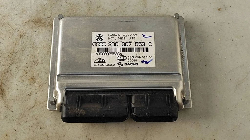 Suspension control unit/module – Volkswagen Phaeton (2002-2016)