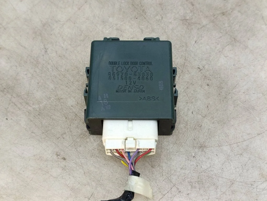 Door control unit/module – Lexus IS 220D-250-350 (2006-2013)