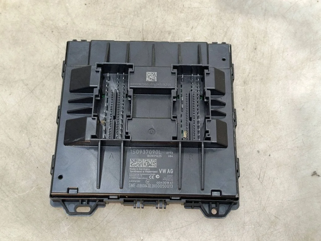 Central body control module – Volkswagen e-Up (2016-)