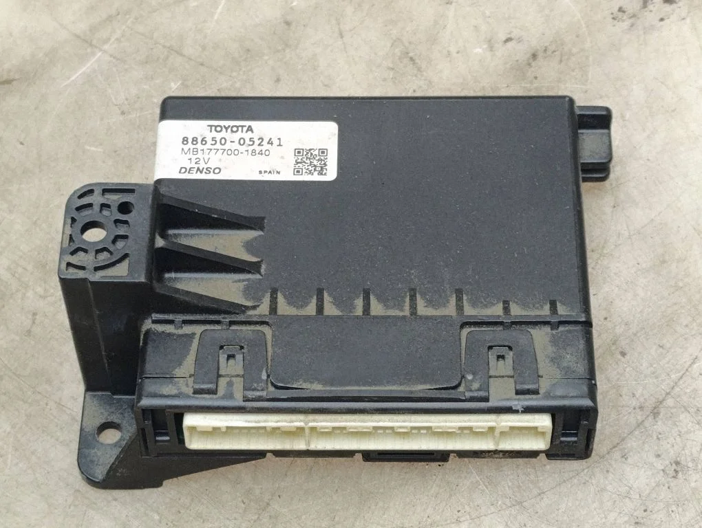 Pozostałe sterowniki i moduły 8865005241