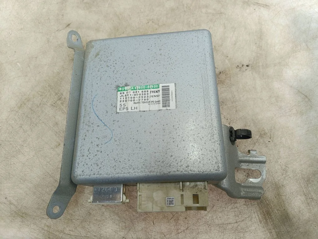 Power steering control unit/module – Toyota Avensis T270 (2009-2012)