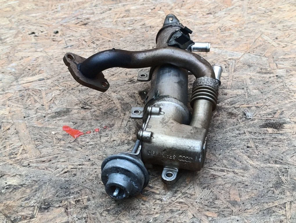 EGR-klapi jahuti 03L131512AH