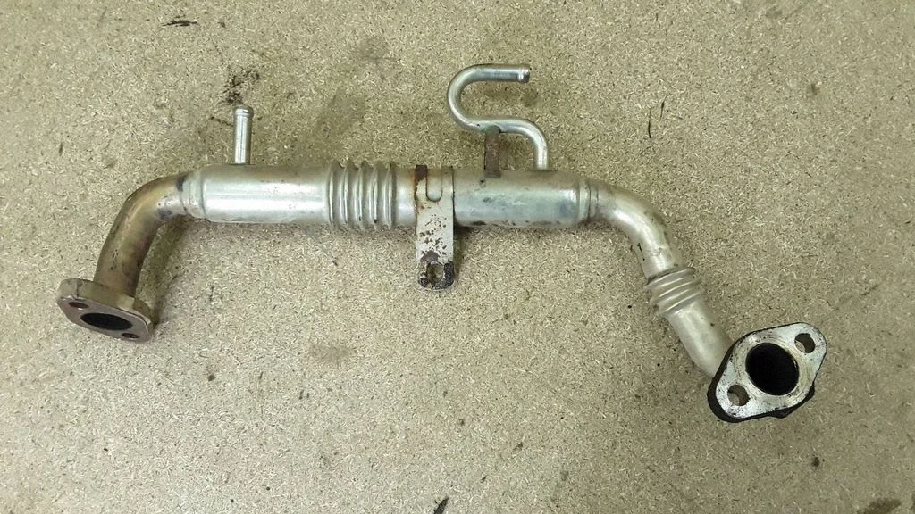 EGR-klapi toru (-d)/ voolik (-ud) – Toyota Avensis T250 (2003-2006)