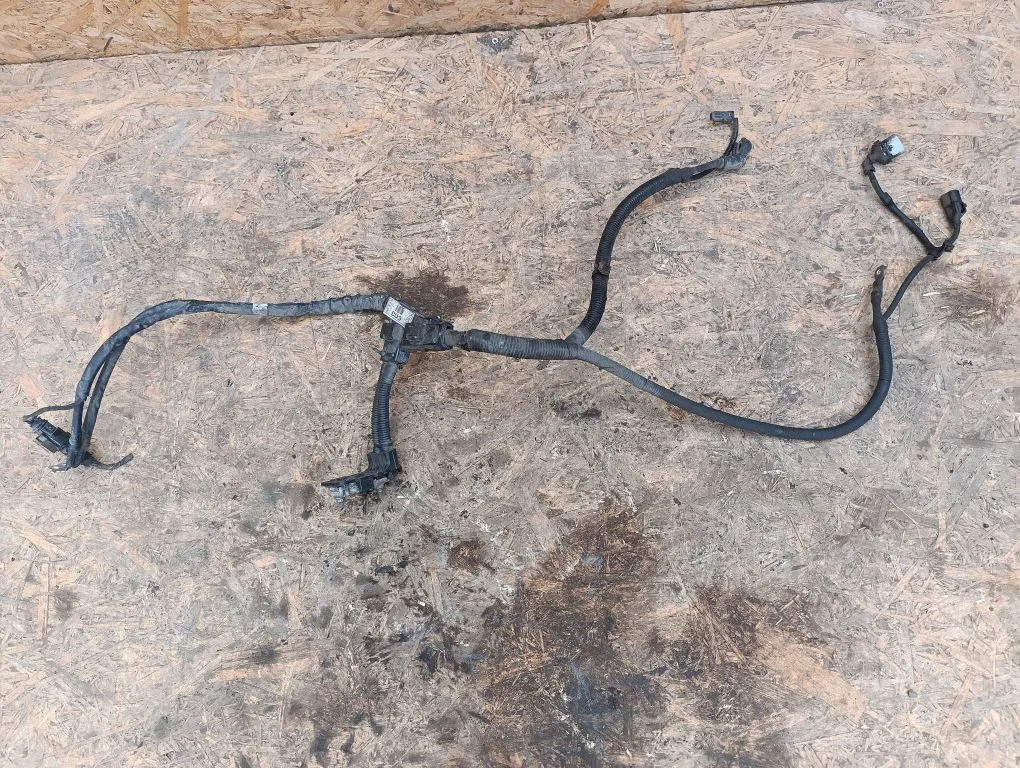 Positive cable (battery) – Hyundai Santa Fe (2006-2012)
