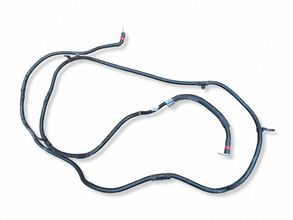 Positive cable (battery) – Audi A6 Allroad C6 (2006-2011)