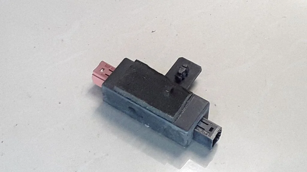 Sensor
