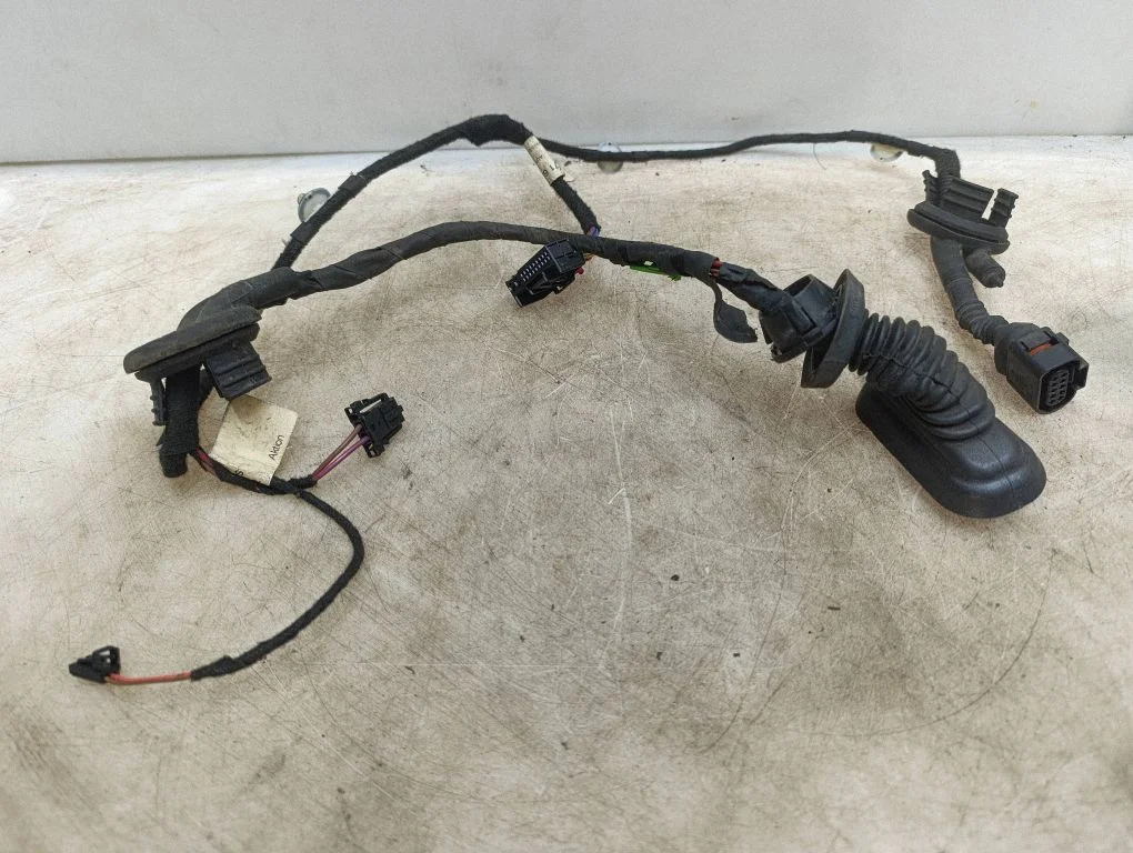 Rear door wiring loom – Audi A6 Allroad C6 (2006-2011)