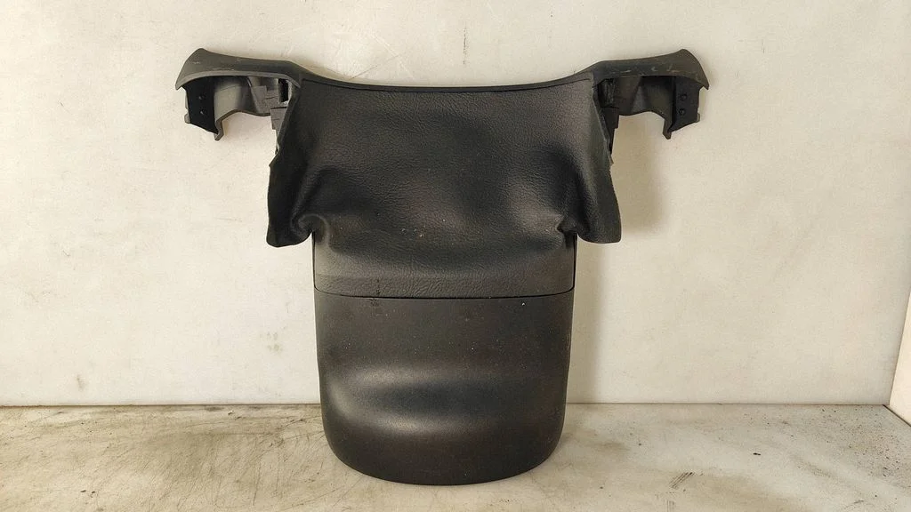 Steering wheel column trim 8X0953515