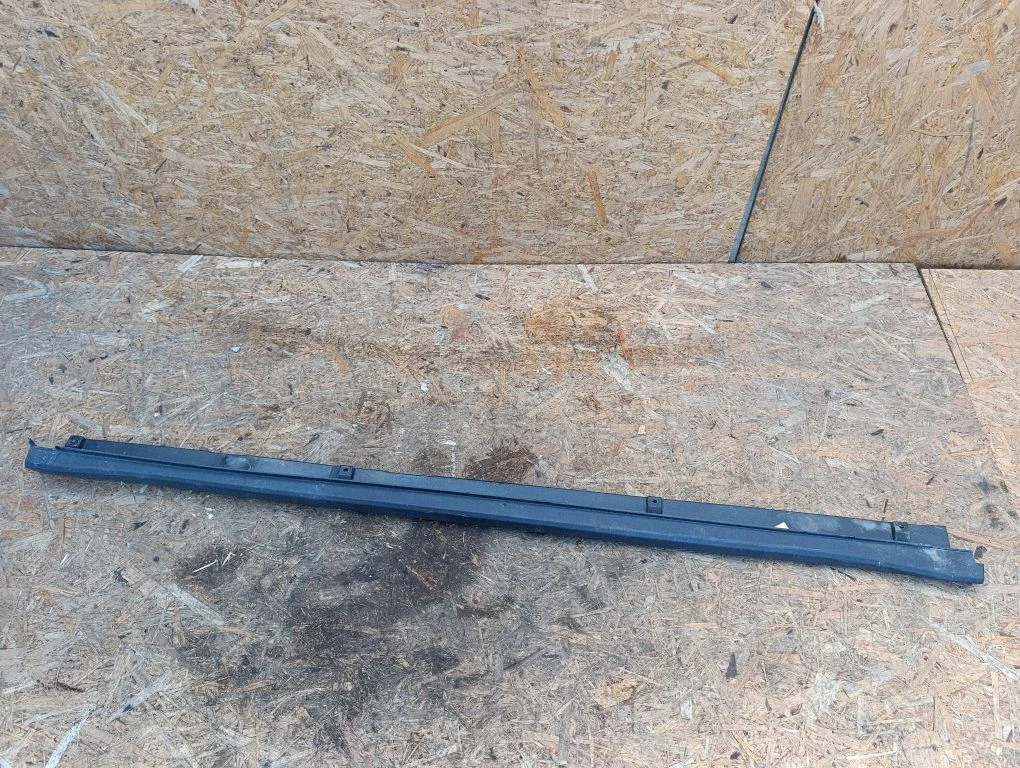 Lävepakk 5LA853856