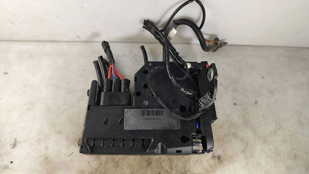 Positive wiring loom – Mercedes-Benz E-Class W212 (2009-2016)