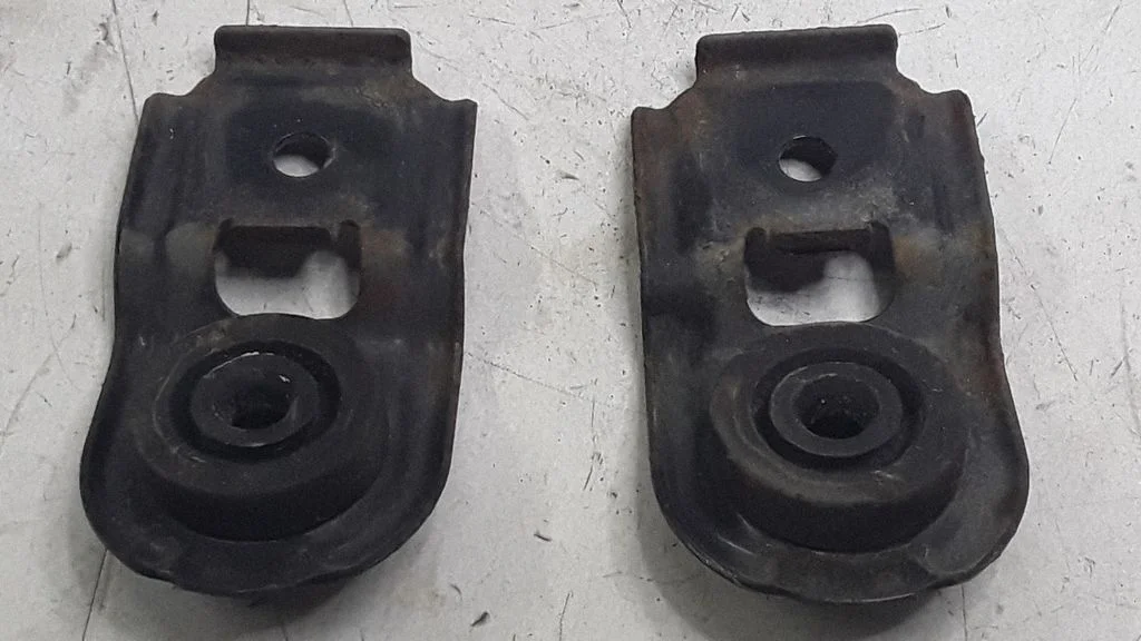 Radiator support slam panel bracket – Subaru Legacy (2004-2006)