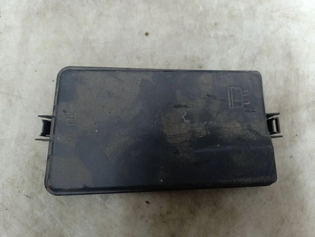 Fuse box cover – Audi A3 8Y (2020-)