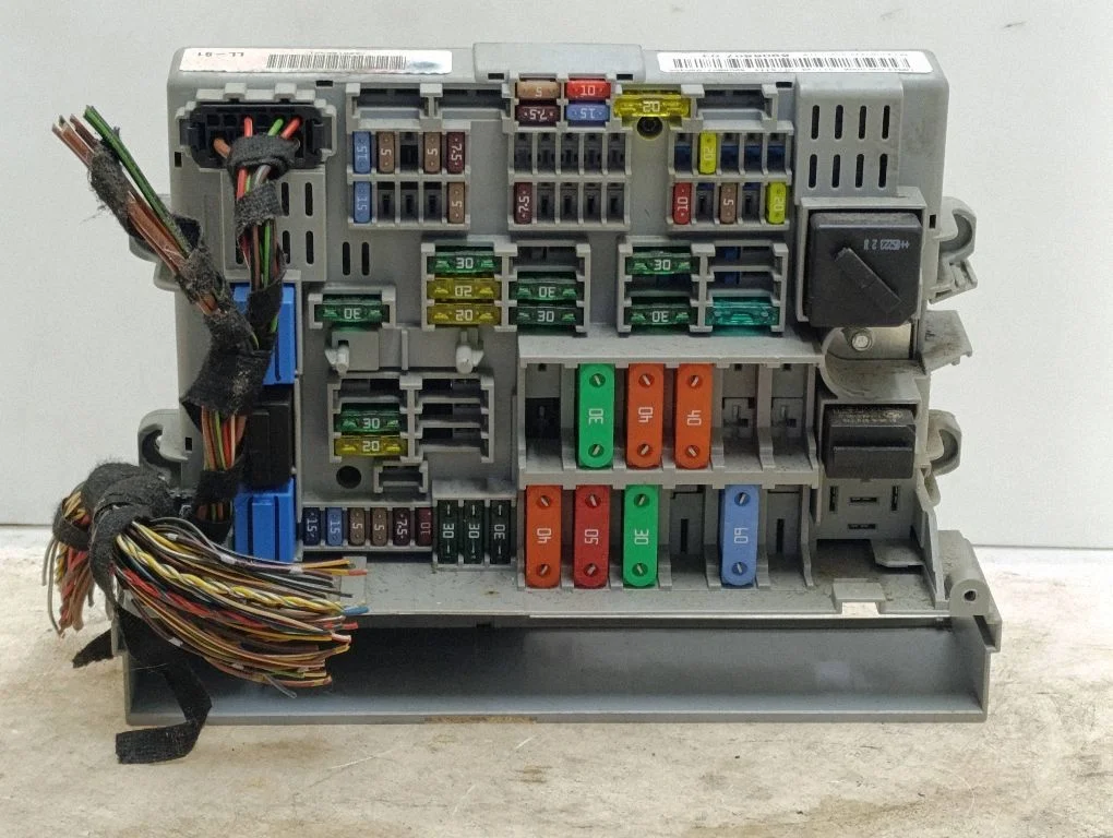 Fuse module – BMW 3 Series E90 E91 (2005-2012)