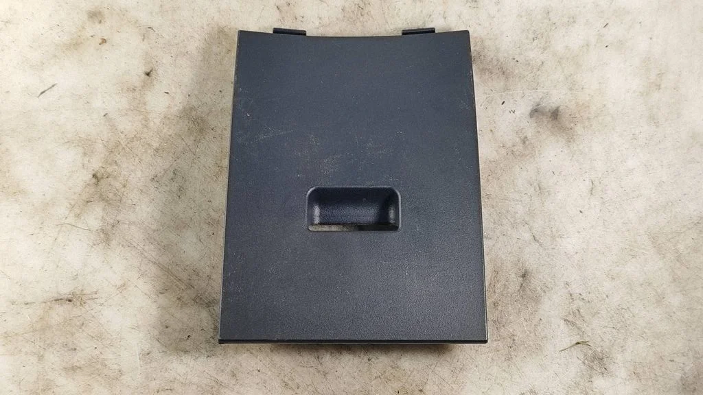 Fuse box cover – Nissan Qashqai J12 (2021-)