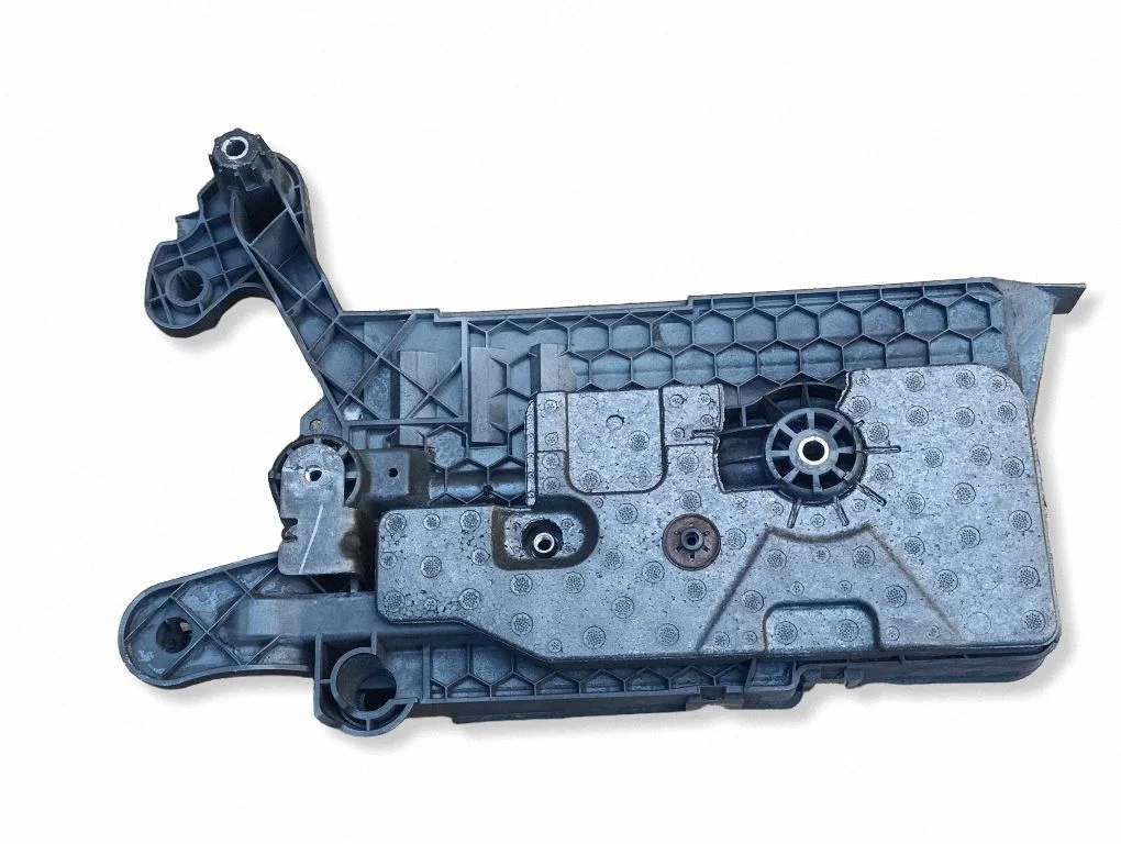 Battery tray – Skoda Octavia Mk3 (5E) (2013-2019)