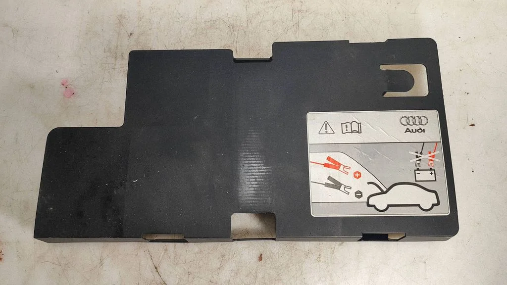 Battery box tray cover/lid – Audi A6 Allroad C5 (1999-2005)