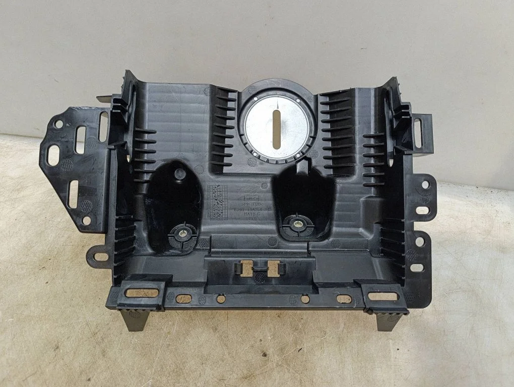 Other interior part LJ9T14A254AC