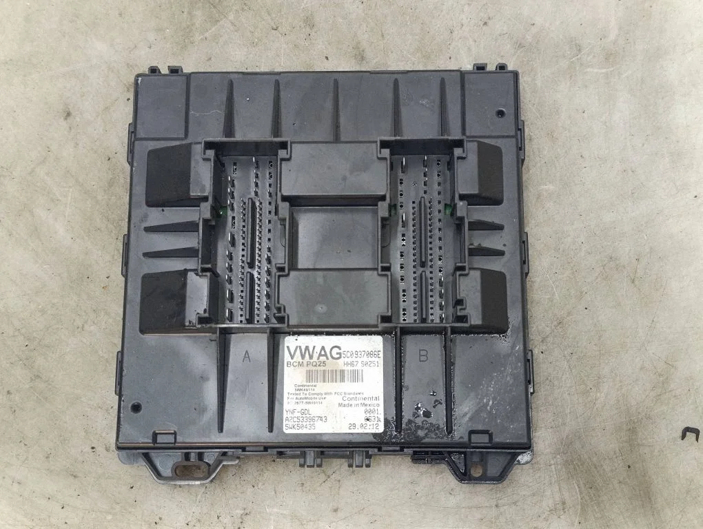 Comfort/convenience module 5C0937086E