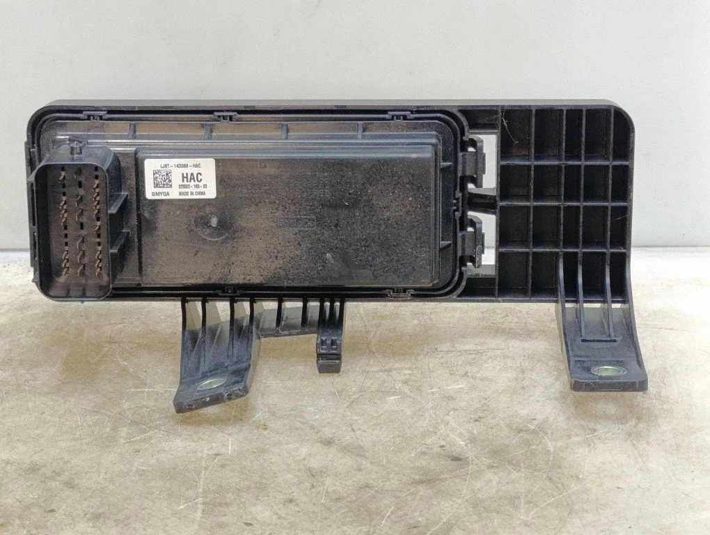 Moduł komfortu LJ8T14D068HAC