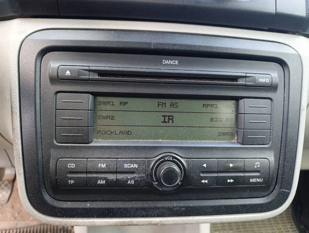 Radio, odtwarzacz CD/DVD, nawigacja 5J0035161