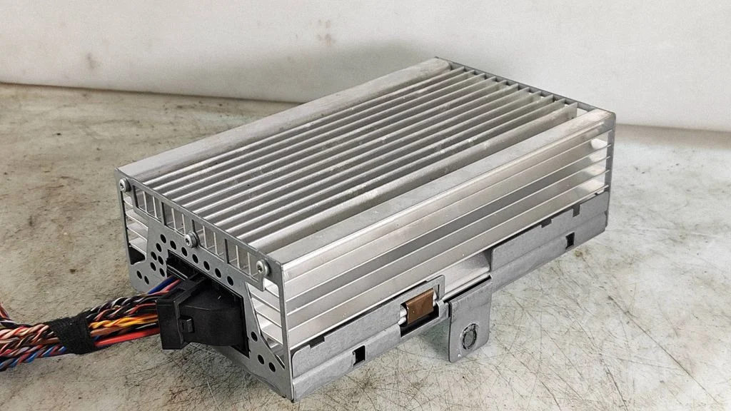 Sound amplifier – BMW 5 Series F10 F11 (2009-2016)