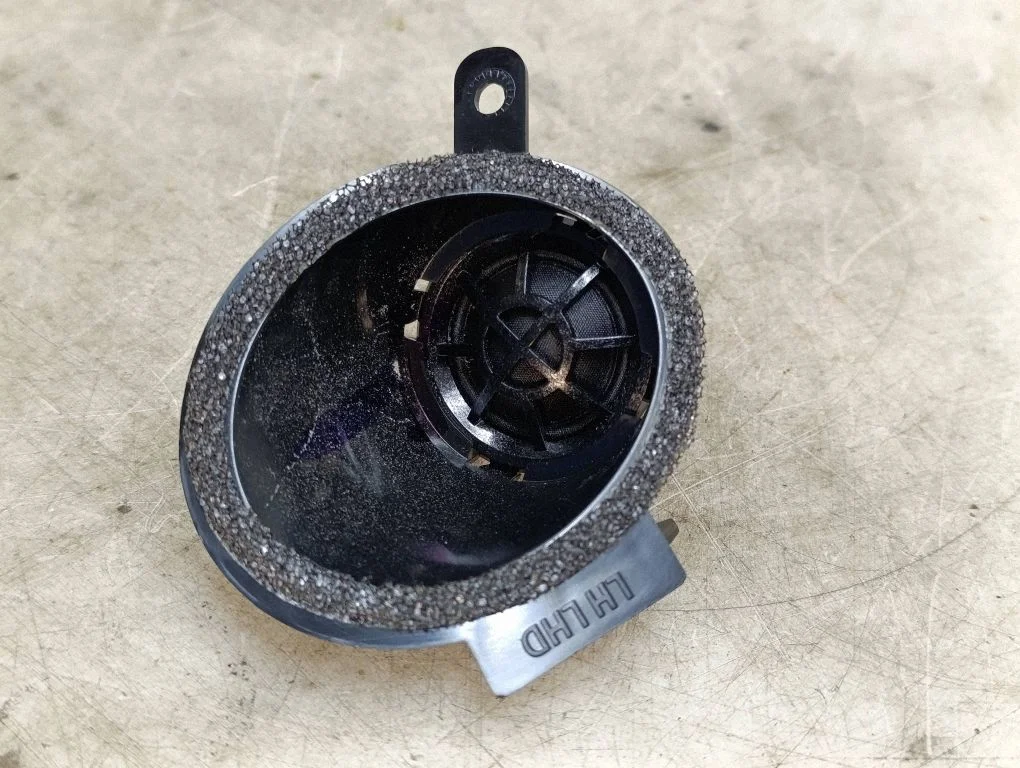Panel speaker – Ford Mustang Mach-E (2020-)