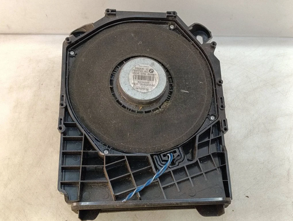Subwoofer speaker – BMW 1 Series E81 E87 (2004-2011)