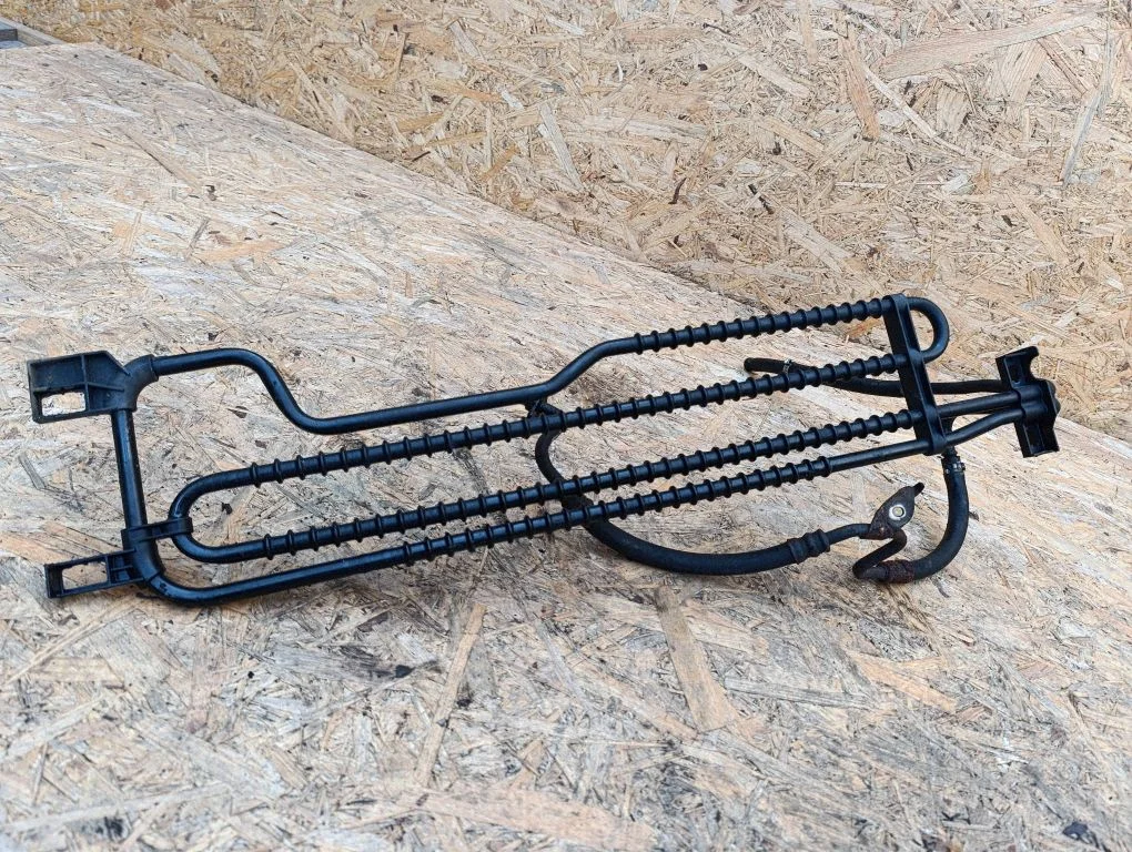 Power steering radiator – Mercedes-Benz E-Class W212 (2009-2016)