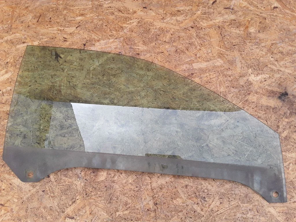 Front door window/glass (coupe) – Audi A3 S3 8L (1996-2003)