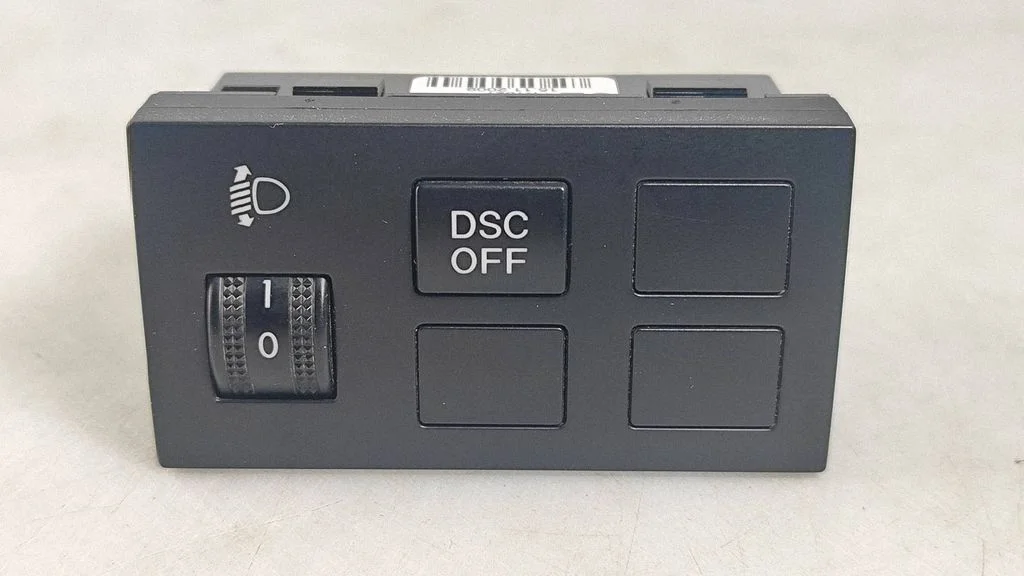 Headlight level height control switch – Mazda 6 (2008-2013)