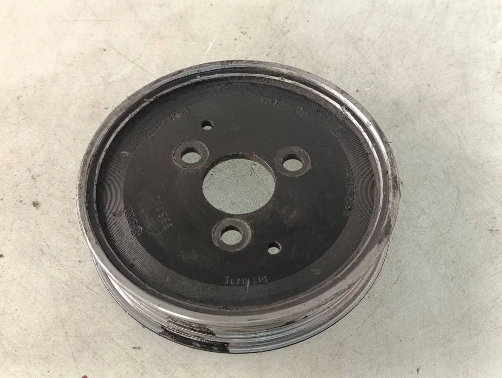 Power steering pump pulley – Audi A4 S4 B7 8E 8H (2005-2008)