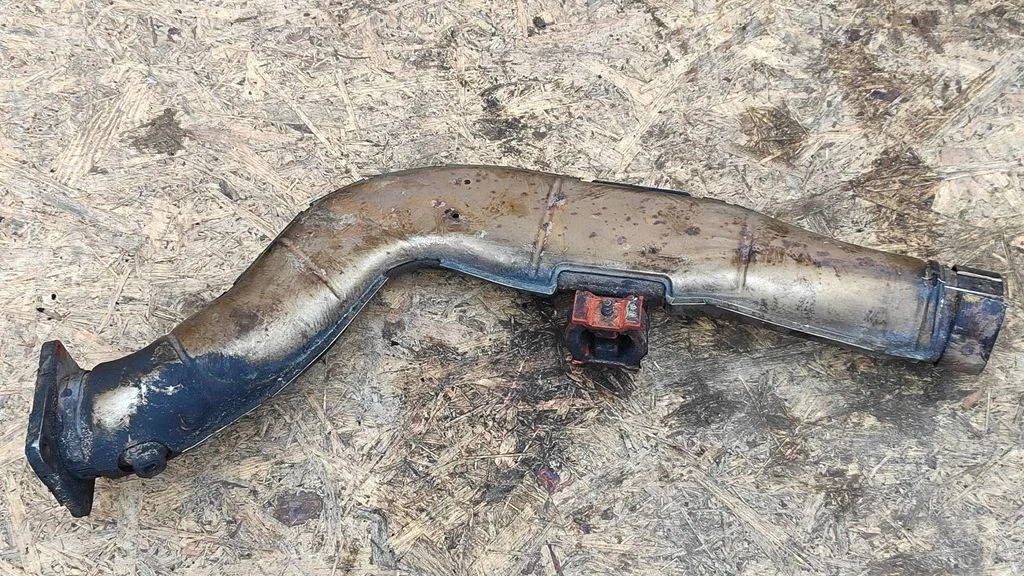 Exhaust flexible connection – BMW 5 Series E60 E61 (2004-2010)