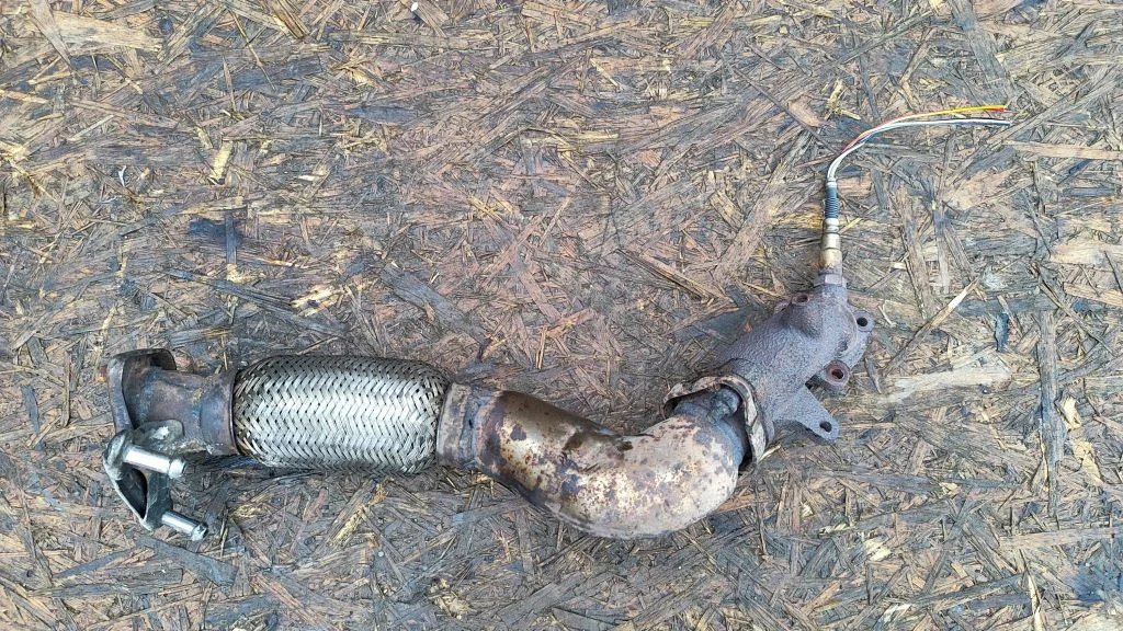 Exhaust flexible connection – Hyundai Santa Fe (2006-2012)