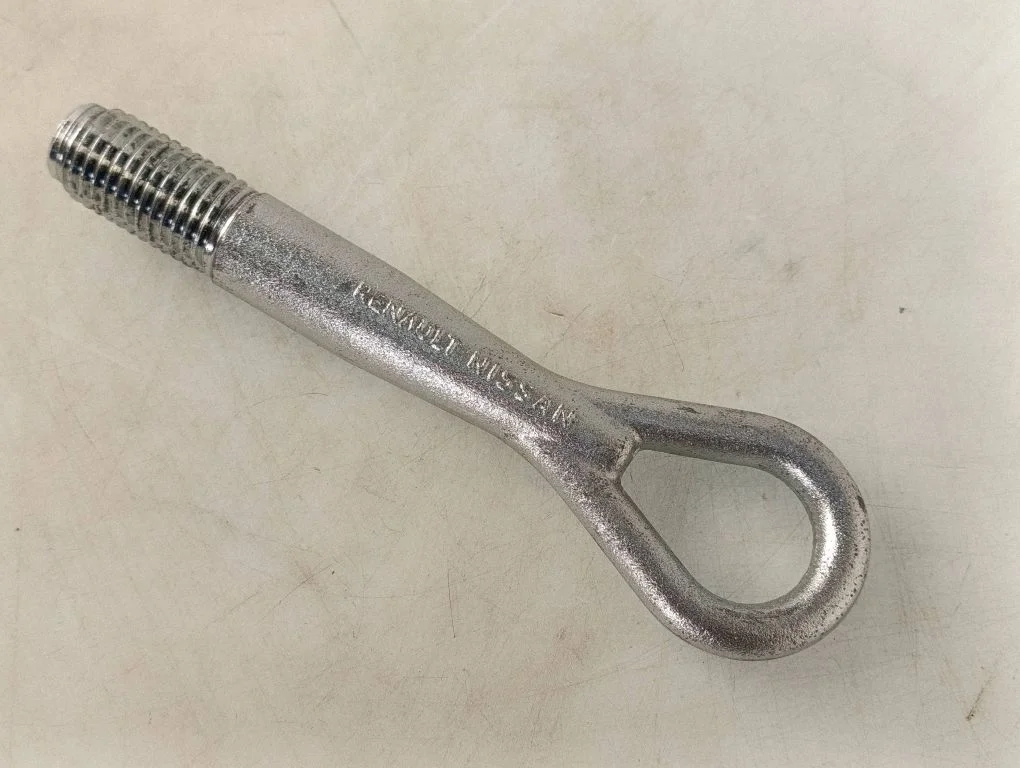Towing hook eye